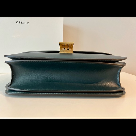 New in box Celine MEDIUM CLASSIC BAG IN BOX CALFSKIN AMAZONE GREEN - Picture 4 of 7